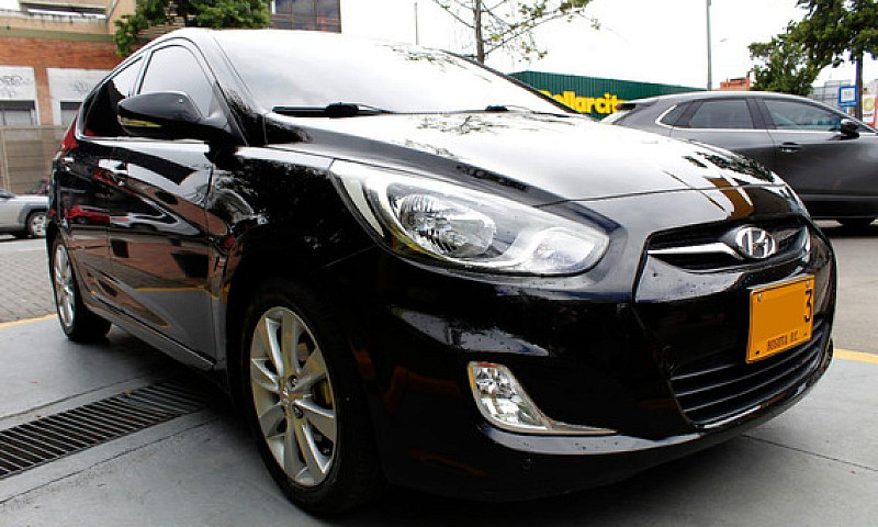 Hyundai Accent 1.6  ...