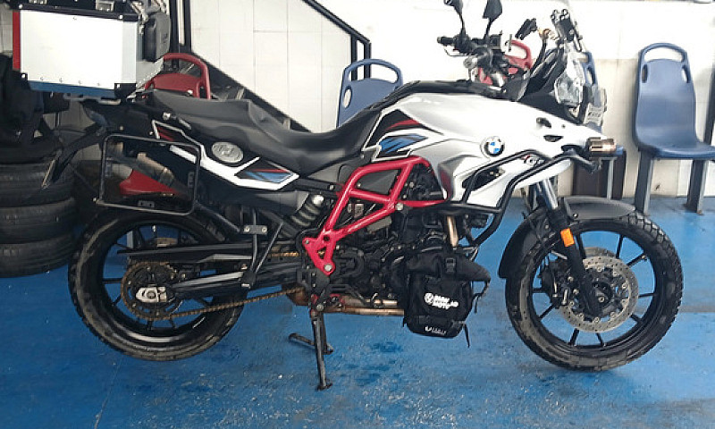 Bmw F 7Oogs Premium ...