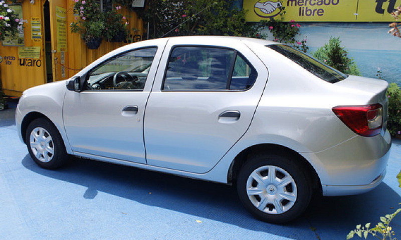 Renault Logan 1.6 Au...