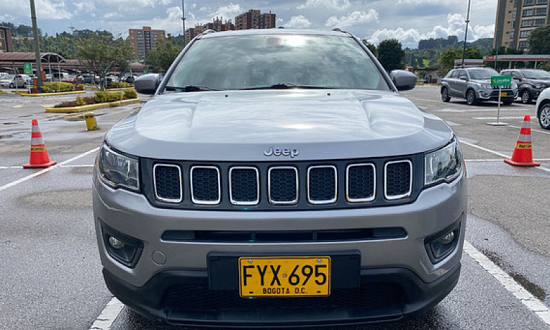 Jeep Compass 2.4 4X2...