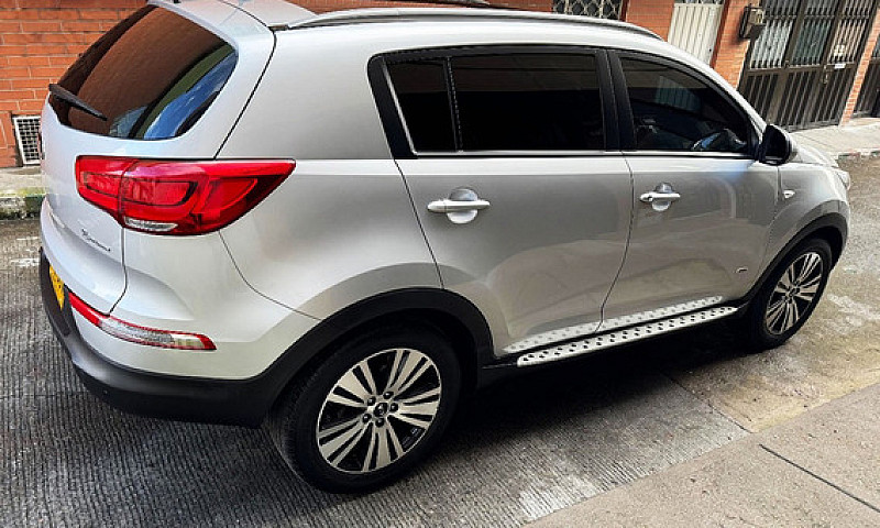 Kia Sportage 2.0 Sum...
