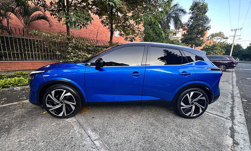 Nissan Qashqai 2.0 E...