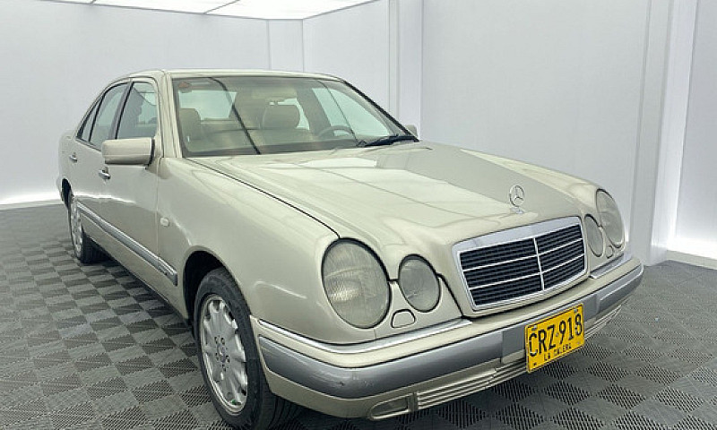 Mercedes-Benz Clase ...