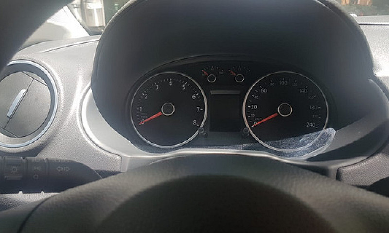 Volkswagen Gol 1.6 2...