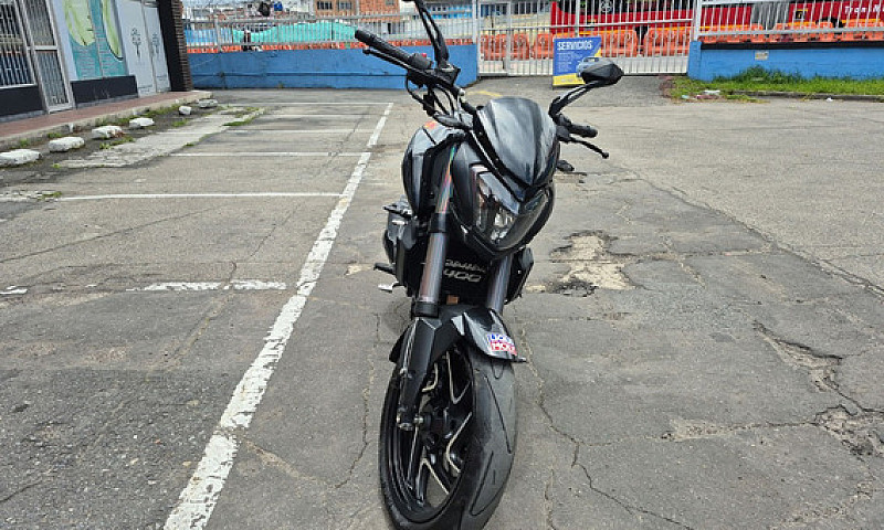 Bajaj Dominar D 400...