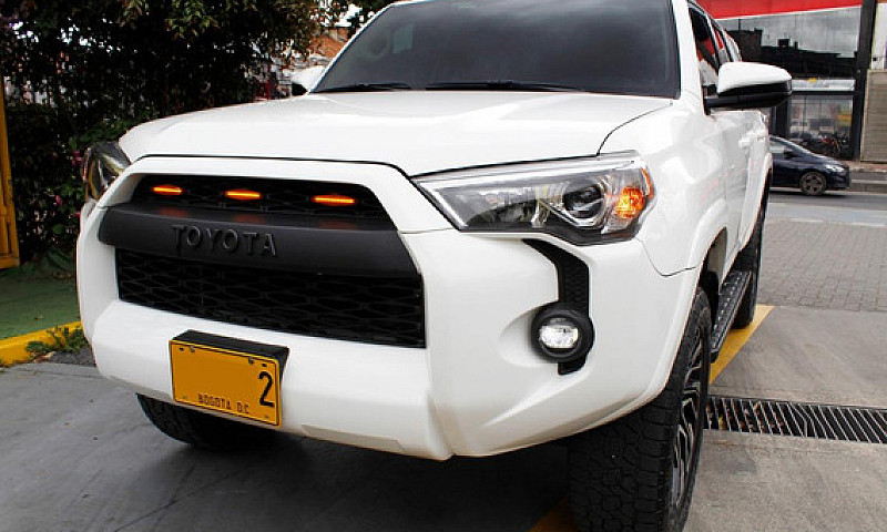 Toyota 4Runner 4.0 S...
