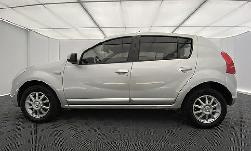 Renault Sandero 1.6 ...