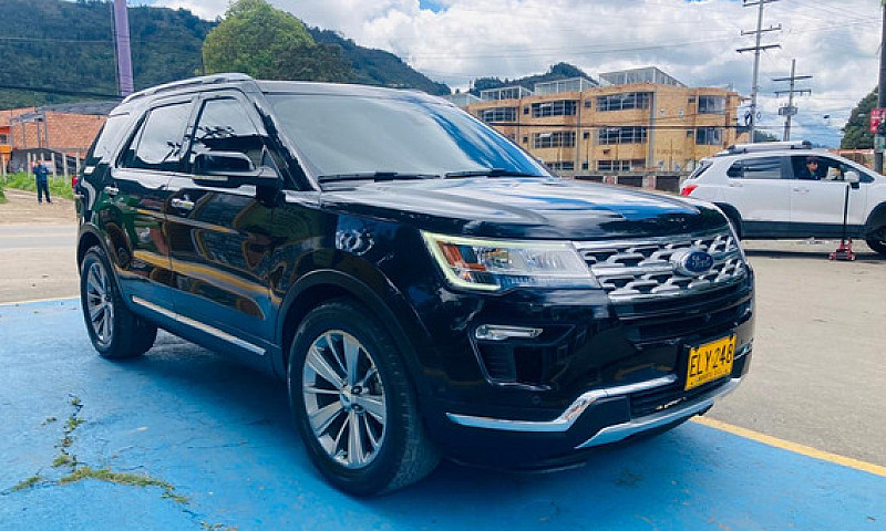Ford Explorer 2.3 Li...