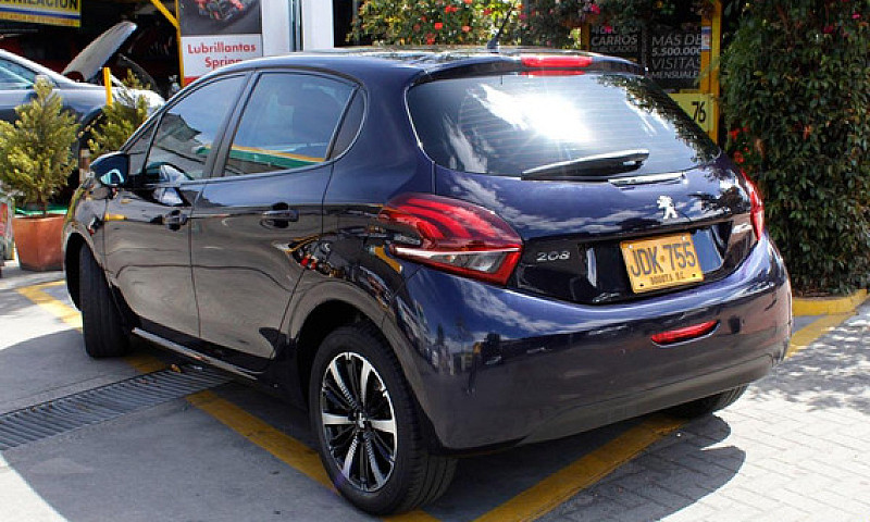 Peugeot 208 2016...