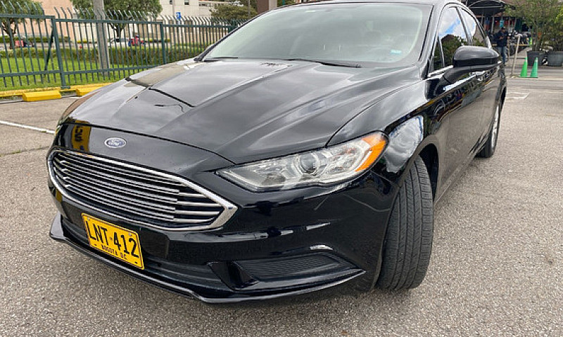Ford Fusion S 2.5...