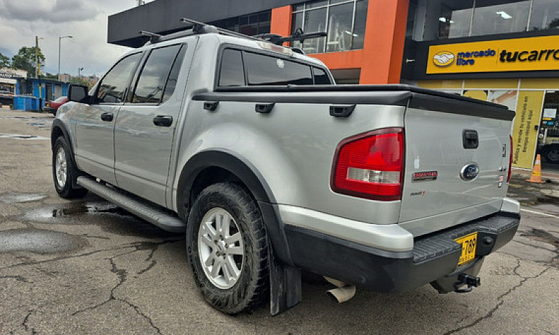 Ford Explorer 4.0 Sp...