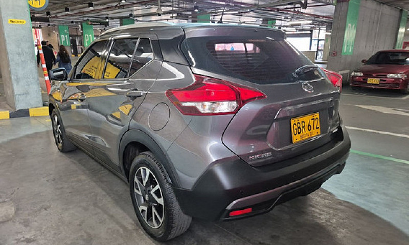 Nissan Kicks 1.6 Sen...