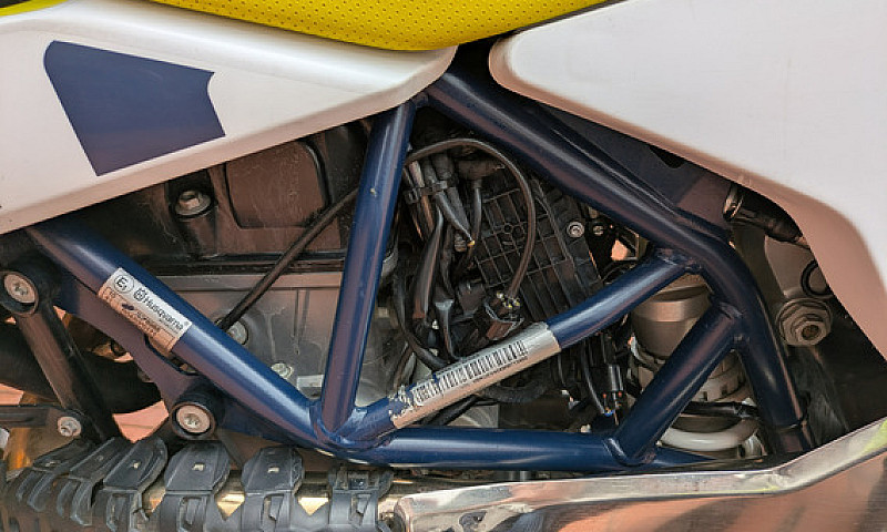 Husqvarna 701 Enduro...