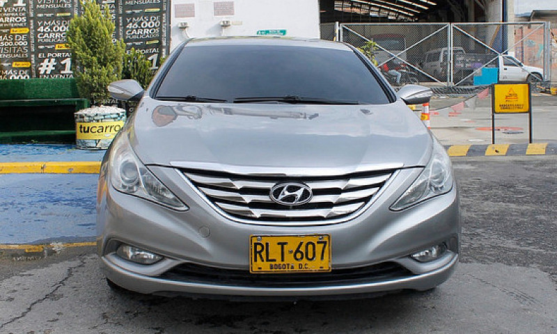 Hyundai Sonata I45 2...