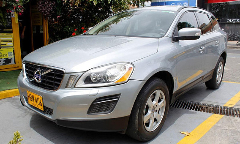 Volvo Xc60 2.0 T5 At...