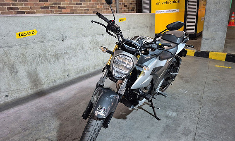 Suzuki Gixxer 250 20...