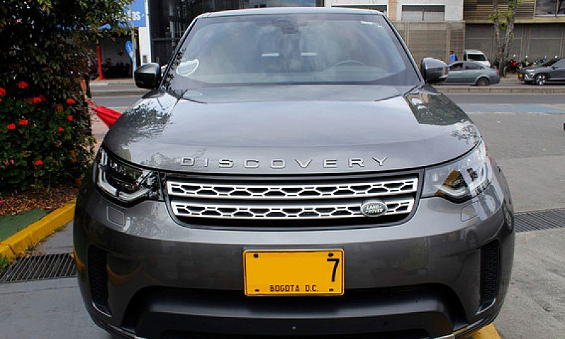 Land Rover Discovery...
