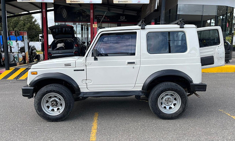 Chevrolet Samurai 1....
