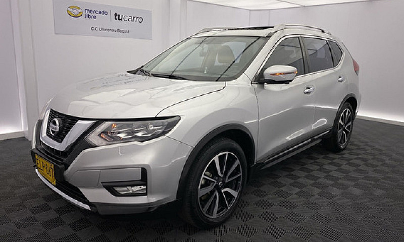 Nissan X-Trail 2.5 E...