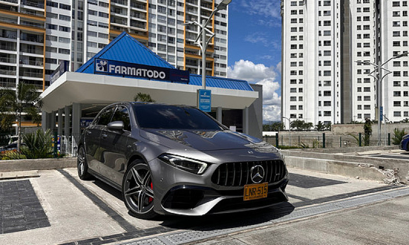 Mercedes-Benz Amg 2....