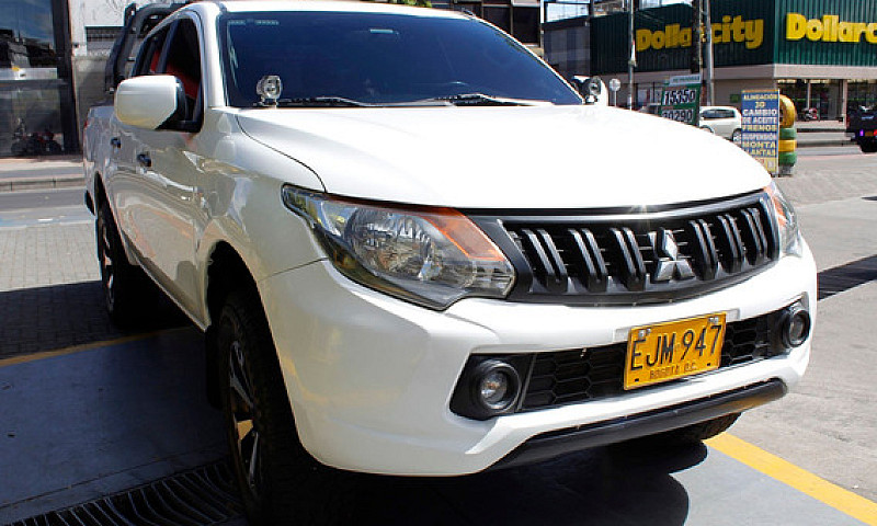 Mitsubishi L200 2.5 ...