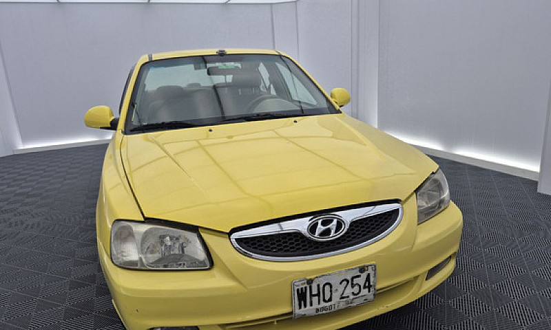 Hyundai Accent Verna...