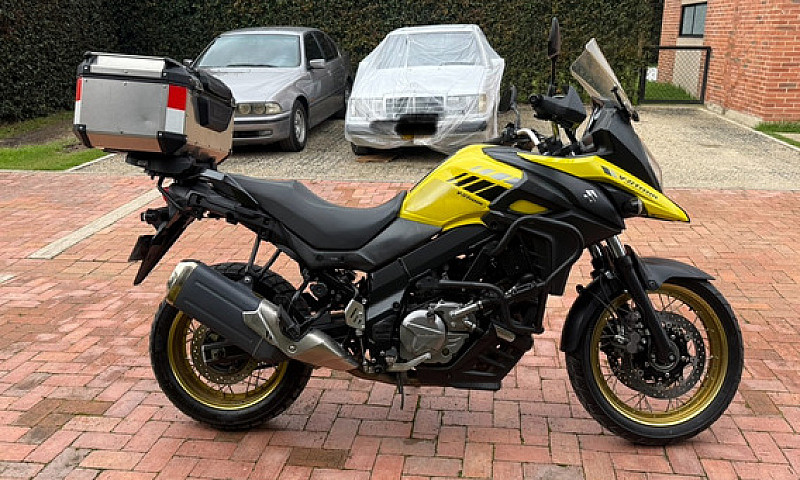 Moto Vstrom 650 Xt M...