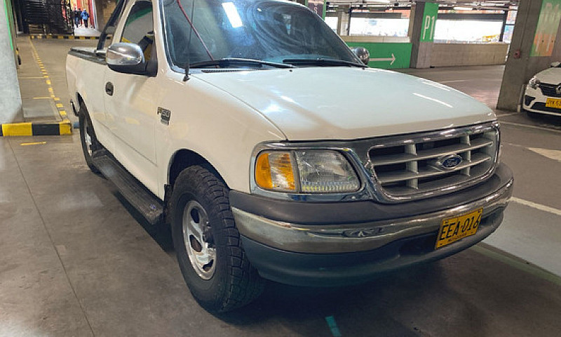 Ford F-150 5.4 Xlt L...