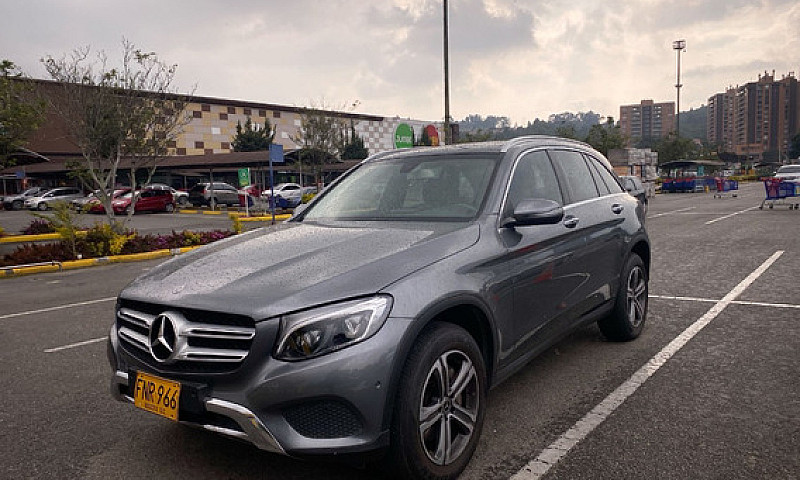 Mercedes-Benz Clase ...