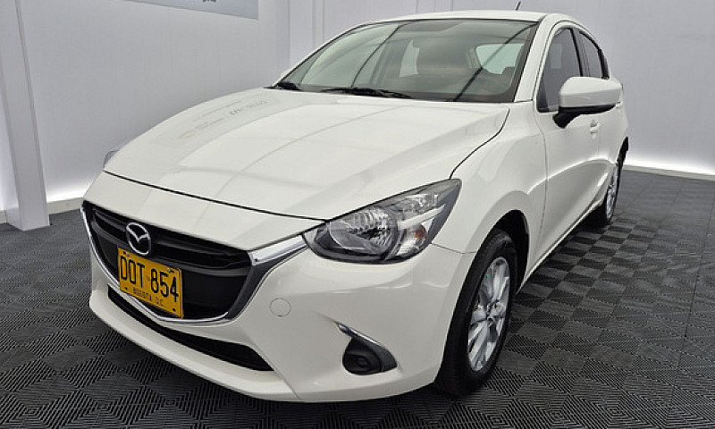 Mazda 2 1.5 Touring...