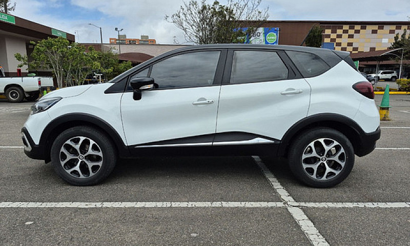 Renault Captur 1.3T ...
