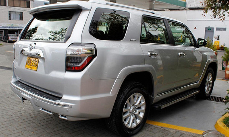 Toyota 4Runner 4.0 L...