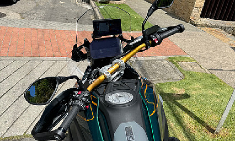 Gs 1300 R...