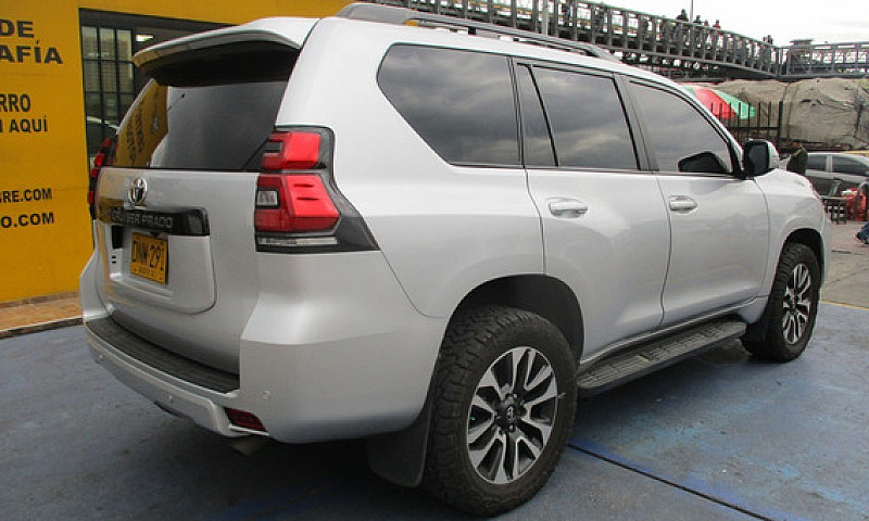 Toyota Prado  4X4 30...