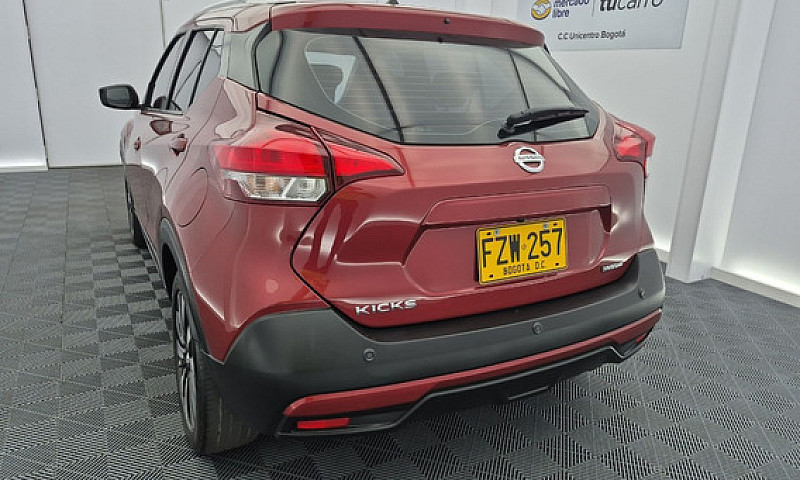 Nissan Kicks 1.6 Adv...