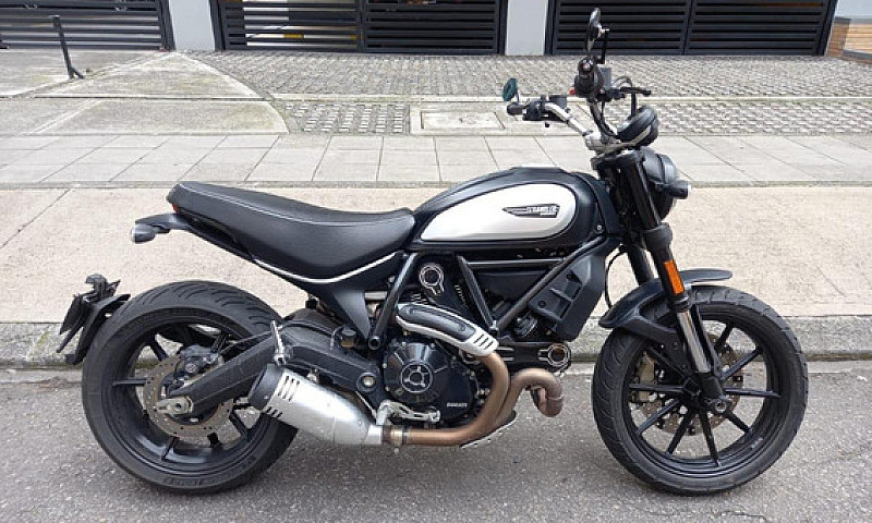 Ducati Scrambler 800...