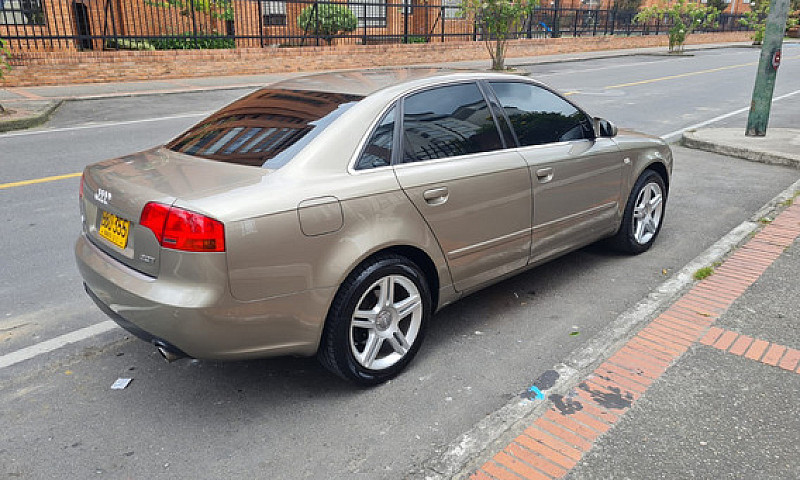 Audi A4 2.0 Tfsi...