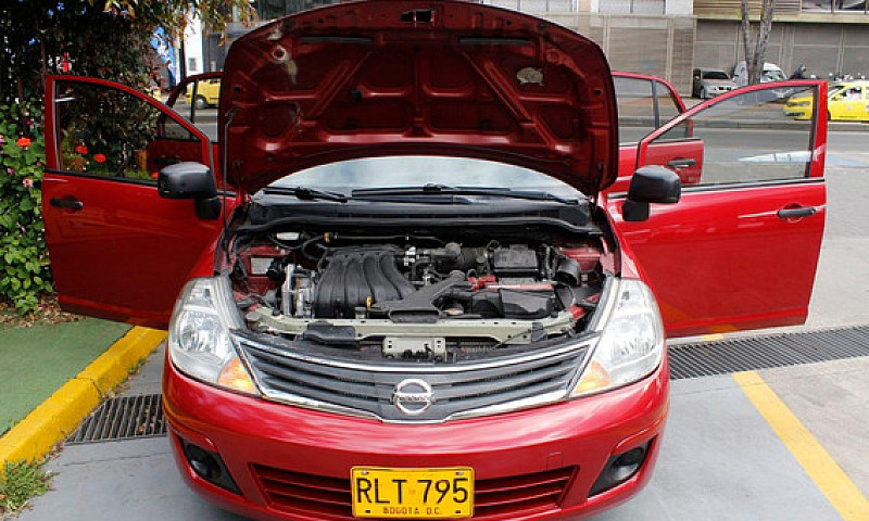 Nissan Tiida Miio 20...