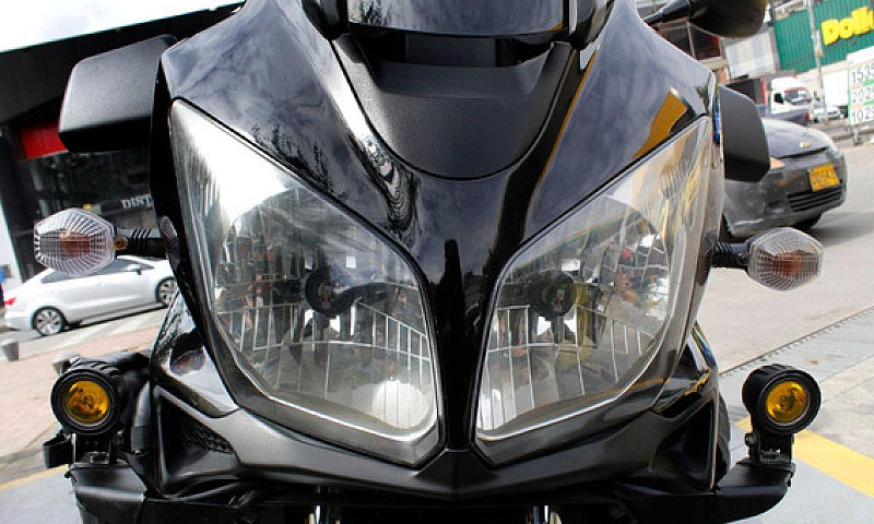 Suzuki V-Strom 650Dl...