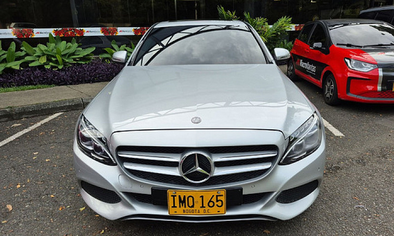 Mercedes-Benz Clase ...