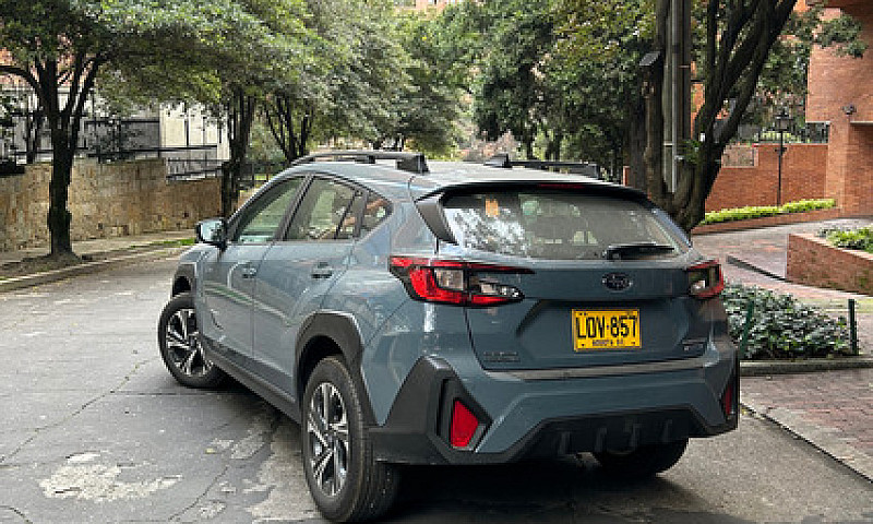 Subaru Cross Trek 2....