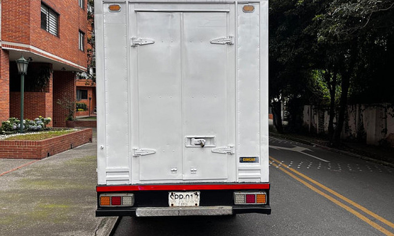 Hyundai Porter 2.6  ...