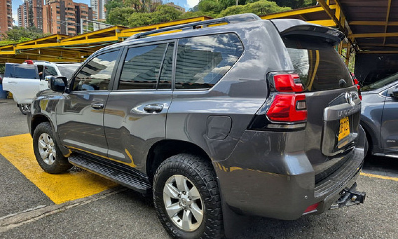 Toyota Prado 3.0 Txl...