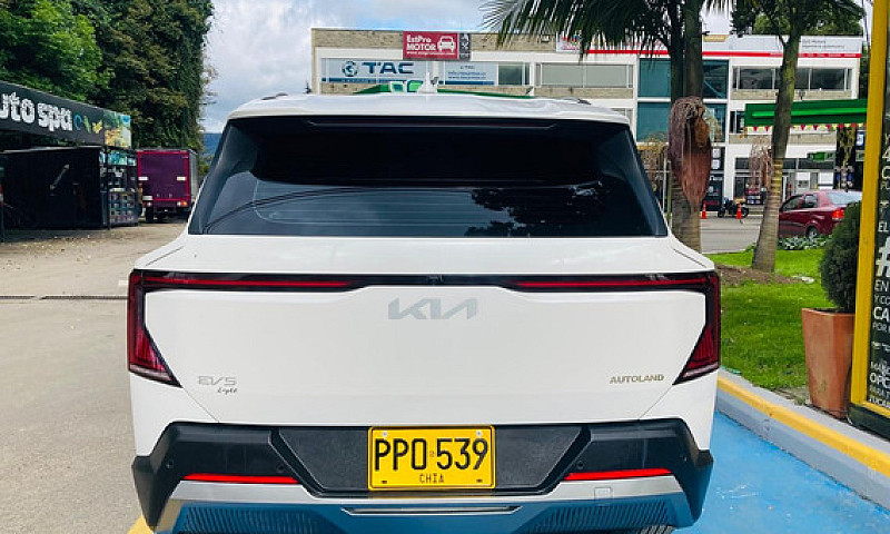 Kia Ev5 0.0 Light...