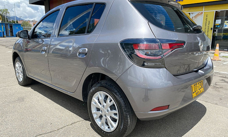 Renault Sandero 1.6 ...