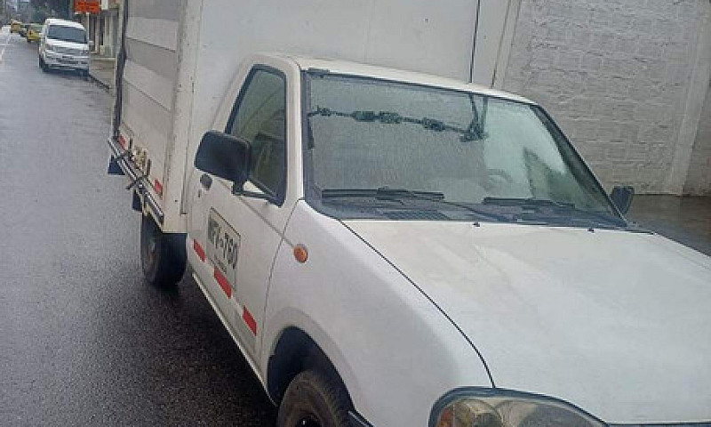 Furgon Nissan Np300 ...