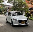 Mazda 2 Touring Automático