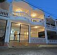 Casa Frente Al Centro Comercial Primavera