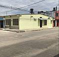 Hermosa Casa Esquinera