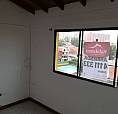 Apartamento En El Barrio Santa Lucía, A Dos Cuadras Del Metro Y Cerca Al Centro Recreativo Los Alcázar Es.